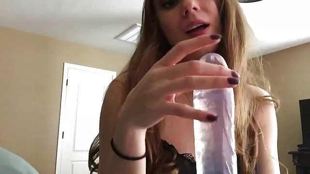 A gordinha fazendo porno Latina Milf adora saltar para o orgasmo