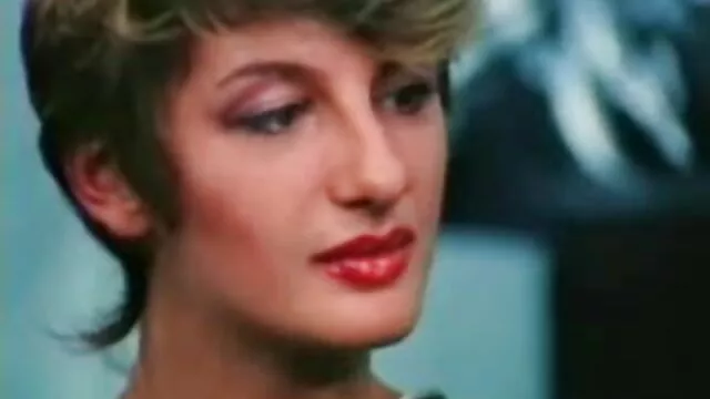 A Minx dos Yanks Lovey anseia por filme de pornô só as gordinhas Masturbação