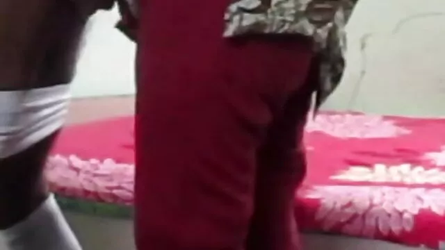 Libertação de castidade-o maridinho arruinou pornor gordas o orgasmo por trás dos pés secos