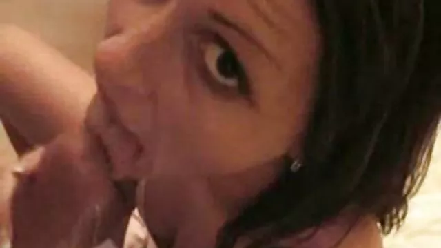 Rui Shiina monta um galo faminto na sua Rata vídeo pornô só as gordinhas peluda