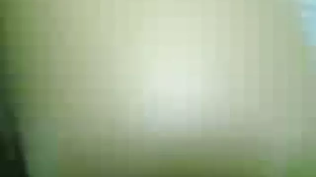 Jovem vídeo de pornô com mulher gorda Amador pervertido a posar para a câmara.