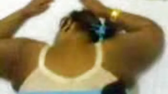 Anal Simplyanal-lésbica para a Boazona Ivana e Rebeca vídeo pornô gordinha