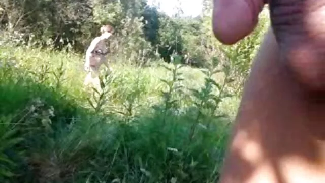 Schaust du quero ver vídeo pornô de mulher gorda Mir Unter den Rock?