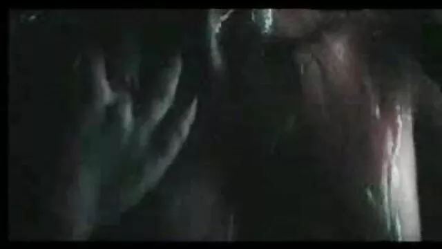 A Miss sonho vídeo pornô só com as gordinhas de Olhos Azuis a Nikki não se importa com a carrinha.
