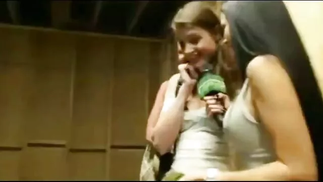 Rinka, a ver filme pornô das gordinhas rapariga Asiática fodeu muito.
