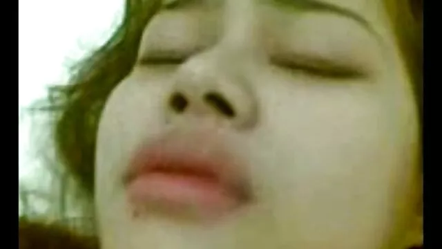 Faz anal com a sessão vídeo de pornô com mulher gorda da Bbc-doll