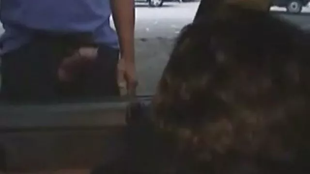 Muito porno das mulheres gordas bonita e linda Coed plays durante o chuveiro